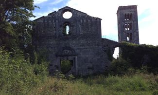 Lazio, l'abbazia abbandonata di Santa Maria del Piano 