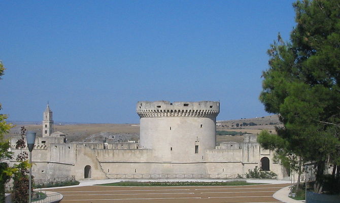 Matera, Castello Tramontano
