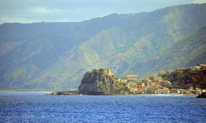 Scilla, stretto di messina,mare,stretto di messina<br>