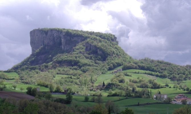 Pietra di Bismantova