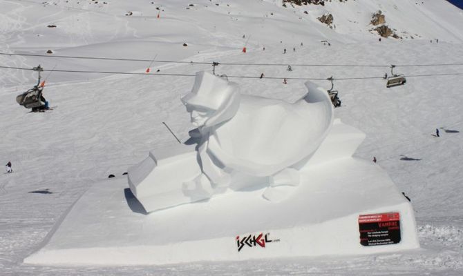 Austria Scultura di neve a Ischgl