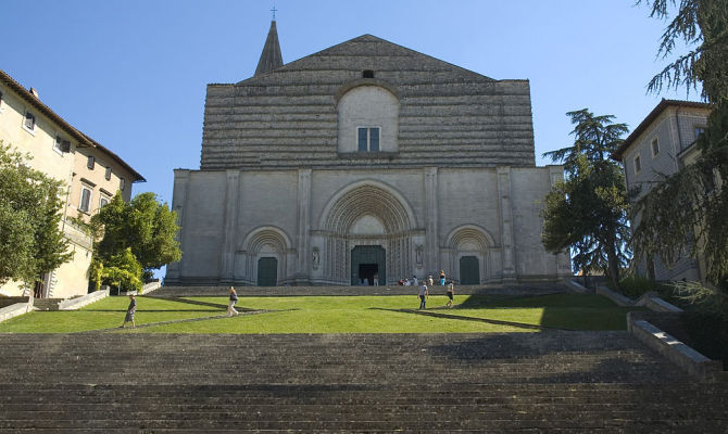 Todi, San Fortunato