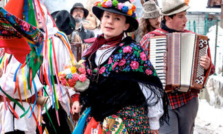 La Zinghenesta, la regina del Carnevale delle Dolomiti