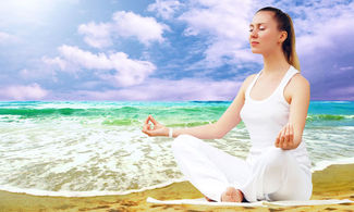 Yoga sulla spiaggia