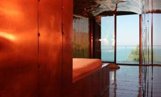 Passeggiare e dormire nell'arte