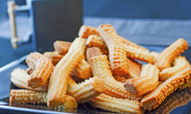 krumiri biscotti piatto pasta frolla boccale merenda tazza