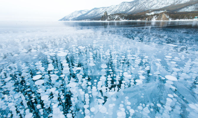 Ghiaccio sul Lago Baikal
