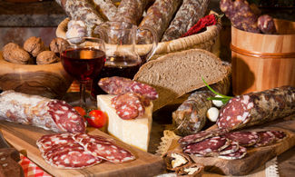 Mazzi dei Castelli Romani, non solo vino e porchetta