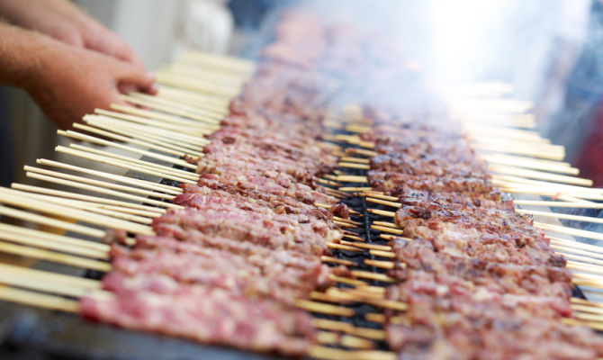 spiedini di carne ovina tipici dell'Abruzzo