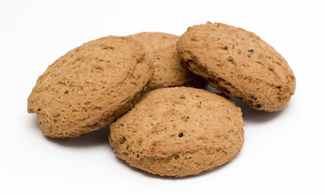 biscotti mandorle tondi croccanti dolci