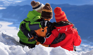 Bimbi sulla neve