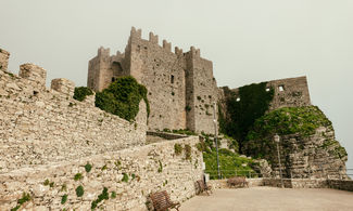 Castello Normanno (Castello di Venere)
