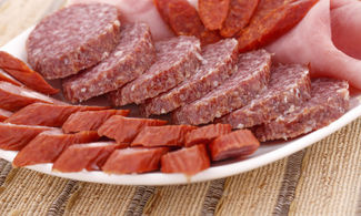 Ciauscolo, lo  spalmabile  più tipico delle Marche 