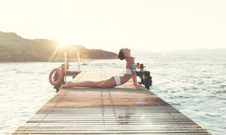 Pilates in riva al Mediterraneo
