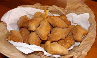 Struppoli di Benevento, frittelle di miele e spezie