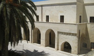 Castello Carlo V