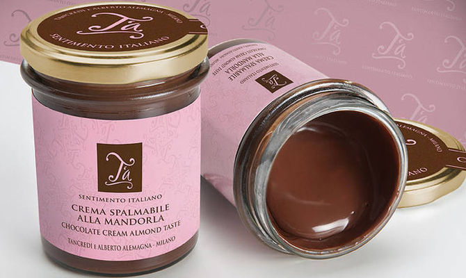 Crema Spalmabile alla mandorla