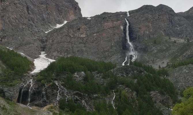 cascata dello stroppia piemotne natura 