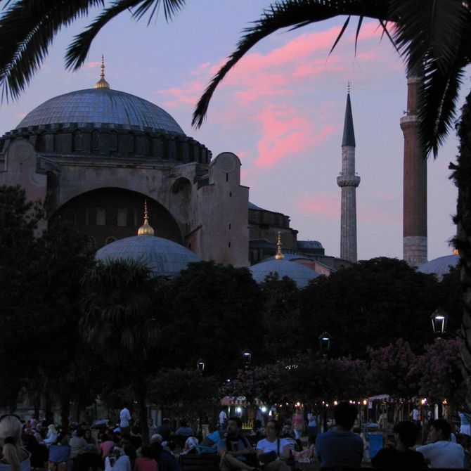 Istanbul moschea blu al tramonto