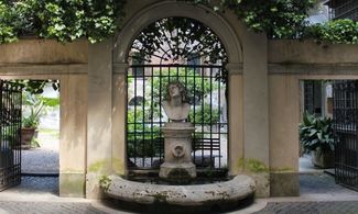 Cortile Roma