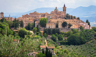Umbria, itinerario romantico a Trevi