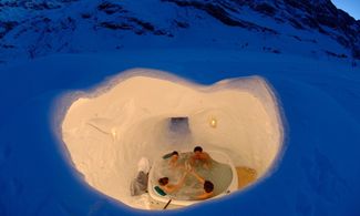 Iglu Dorf a Muottas Muragl Engadina