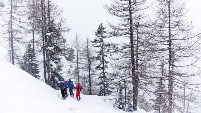 Sciatori tra le nevi di Courmayeur