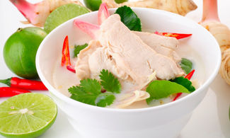 Pollo con latte di cocco