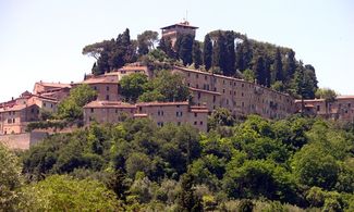 Cetona tra storia, tradizione e gusto toscano
