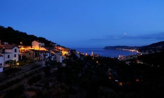 Alassio, la  Città degli Innamorati  