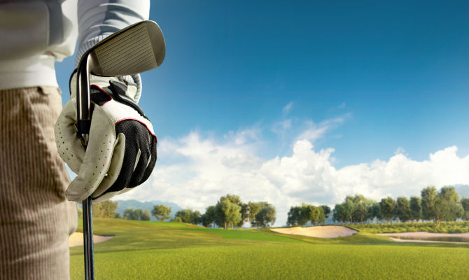  giocare a golf in inverno