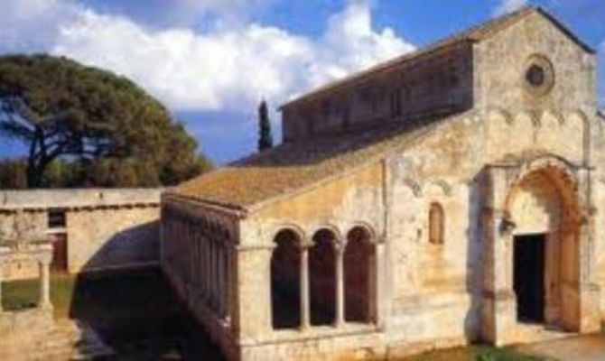 Squinzano, Abbazia di Cerrate, Museo delle Arti e delle Tradizioni Popolari
