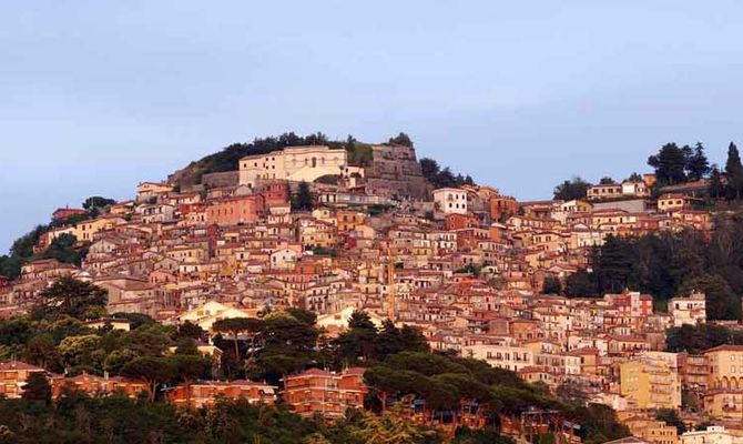 Castelli romani - veduta di Rocca di Papa