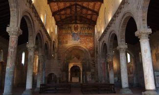 Tuscania, la Basilica-gioiello da ammirare e ... salvare
