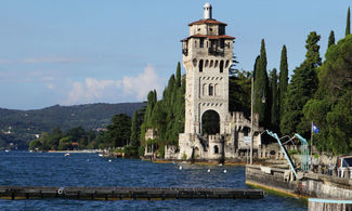 Gardone Riviera, l'unica Bandiera Blu della Lombardia