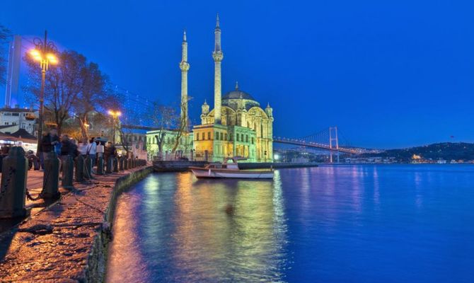 Istanbul Ortakoy Mosque