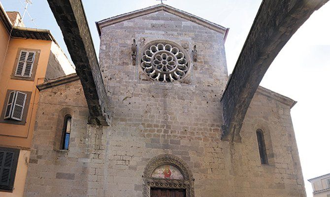 Facciata di San Giovanni in Zoccoli, Viterbo