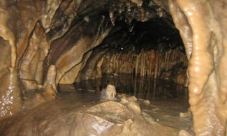 Abruzzo: Grotte del Cavallone da record 