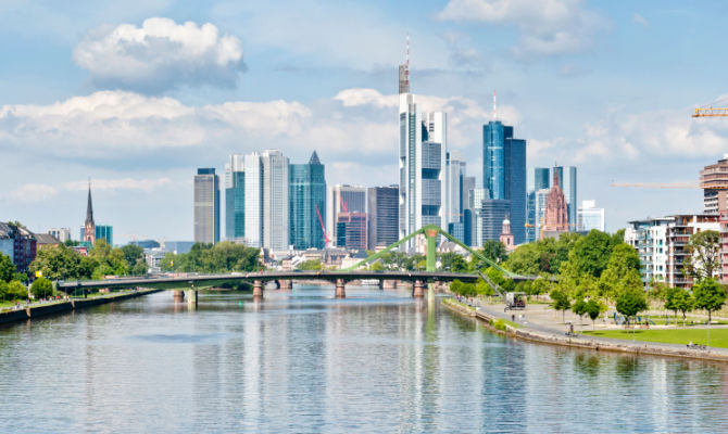 Francoforte, Germania, skyline