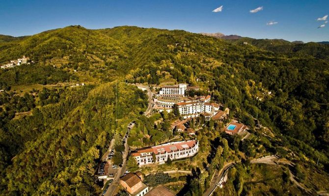 Tuscany Il Ciocco Resort & Spa panoramica