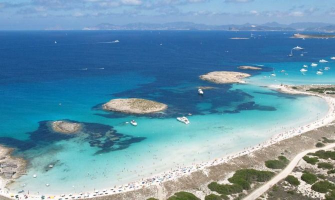 Playa de ses Illetes, formentera, baleari