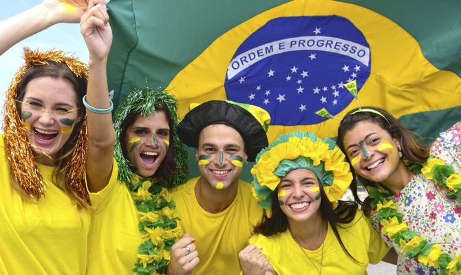 Ragazzi tifosi brasiliani