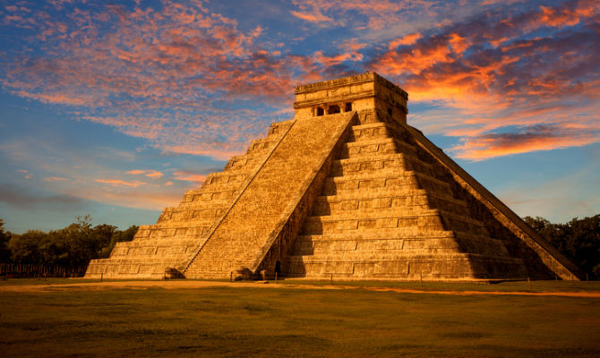 El Castillo
