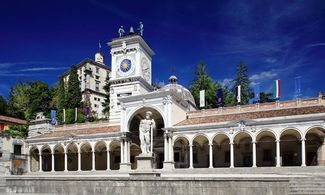Udine: la piazza in stile veneziano più bella del mondo
