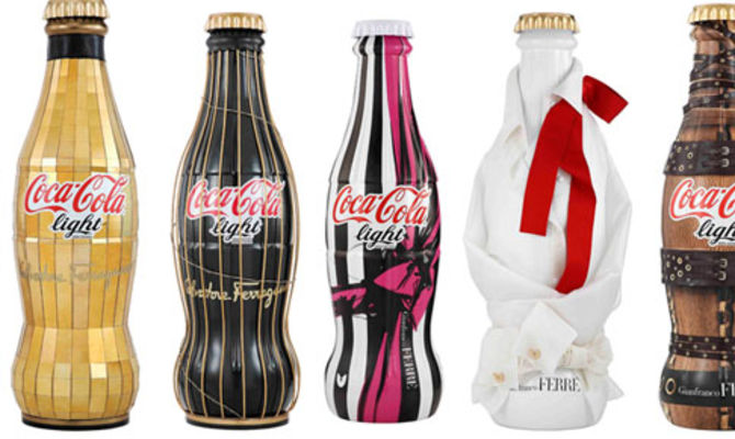 Bottiglie di Coca Cola fashion