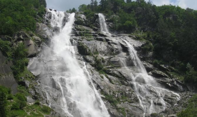 Trentino Alla Scoperta Delle Cascate Di Nardis