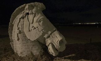 A Forte dei Marmi collettiva a cielo aperto 