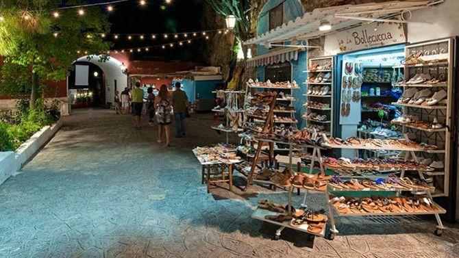 Positano e l&amp;#39;arte delle calzature su misura