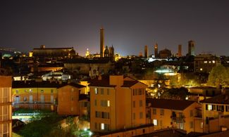 Bologna di notte