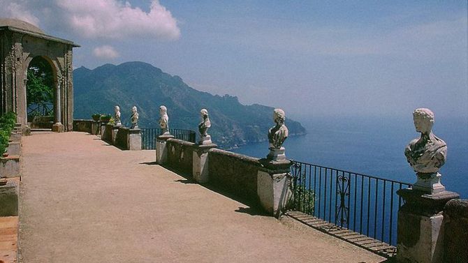 Positano e l&amp;#39;arte delle calzature su misura